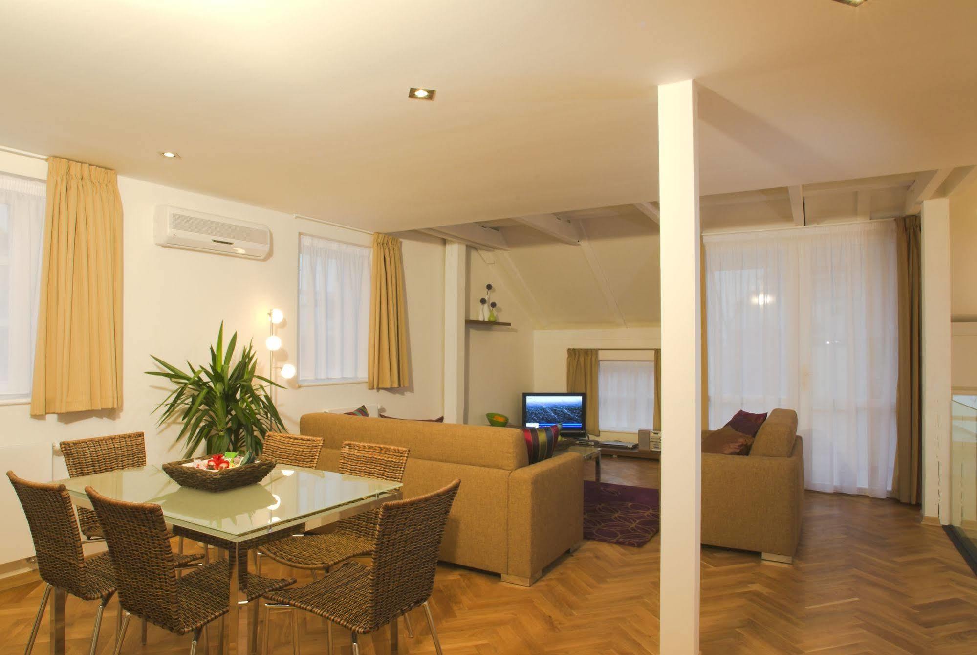 Residence Karlova Прага Экстерьер фото